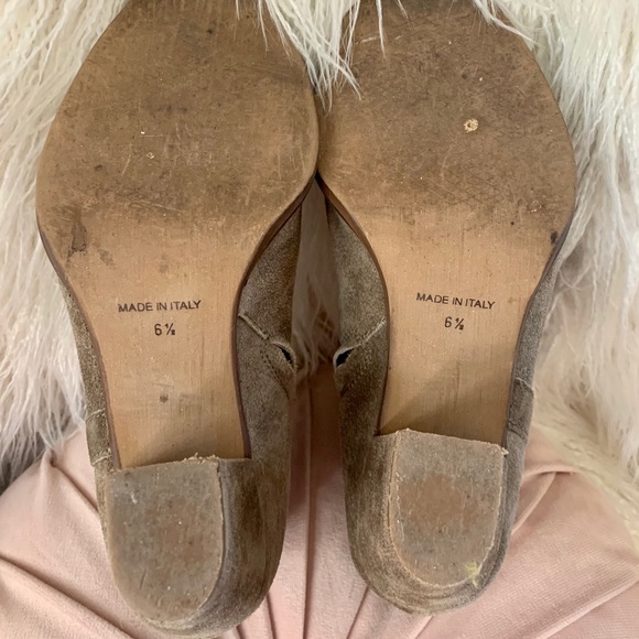 Madewell The Billie Boot in Olive Green Suede - Picture 6 of 11